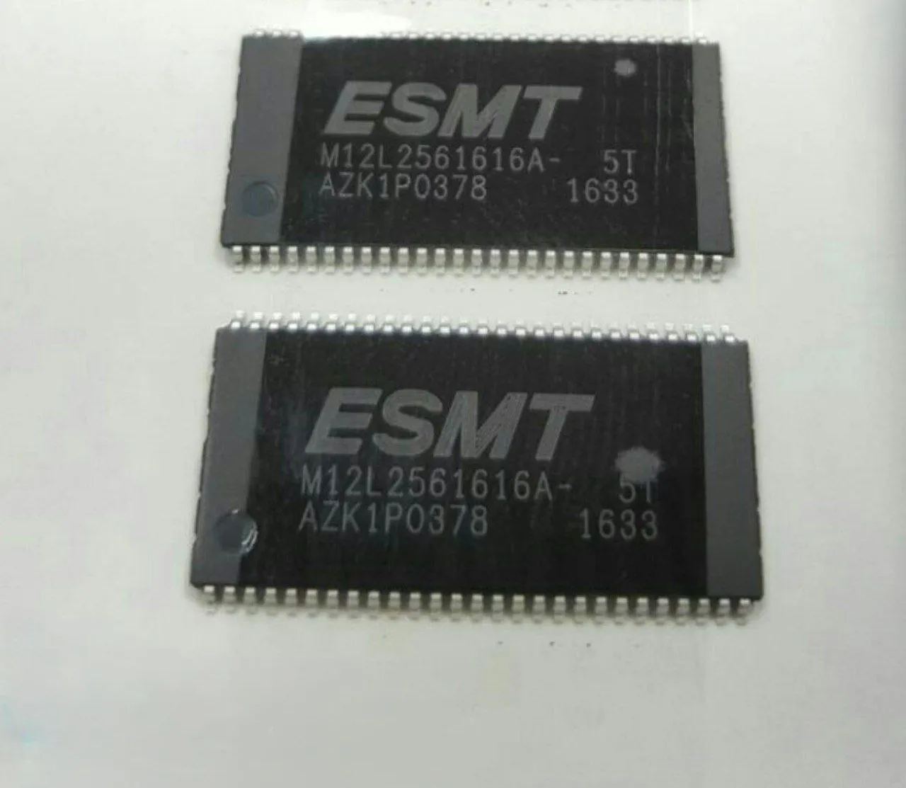 IC RAM M12L2561616A-5T SMD