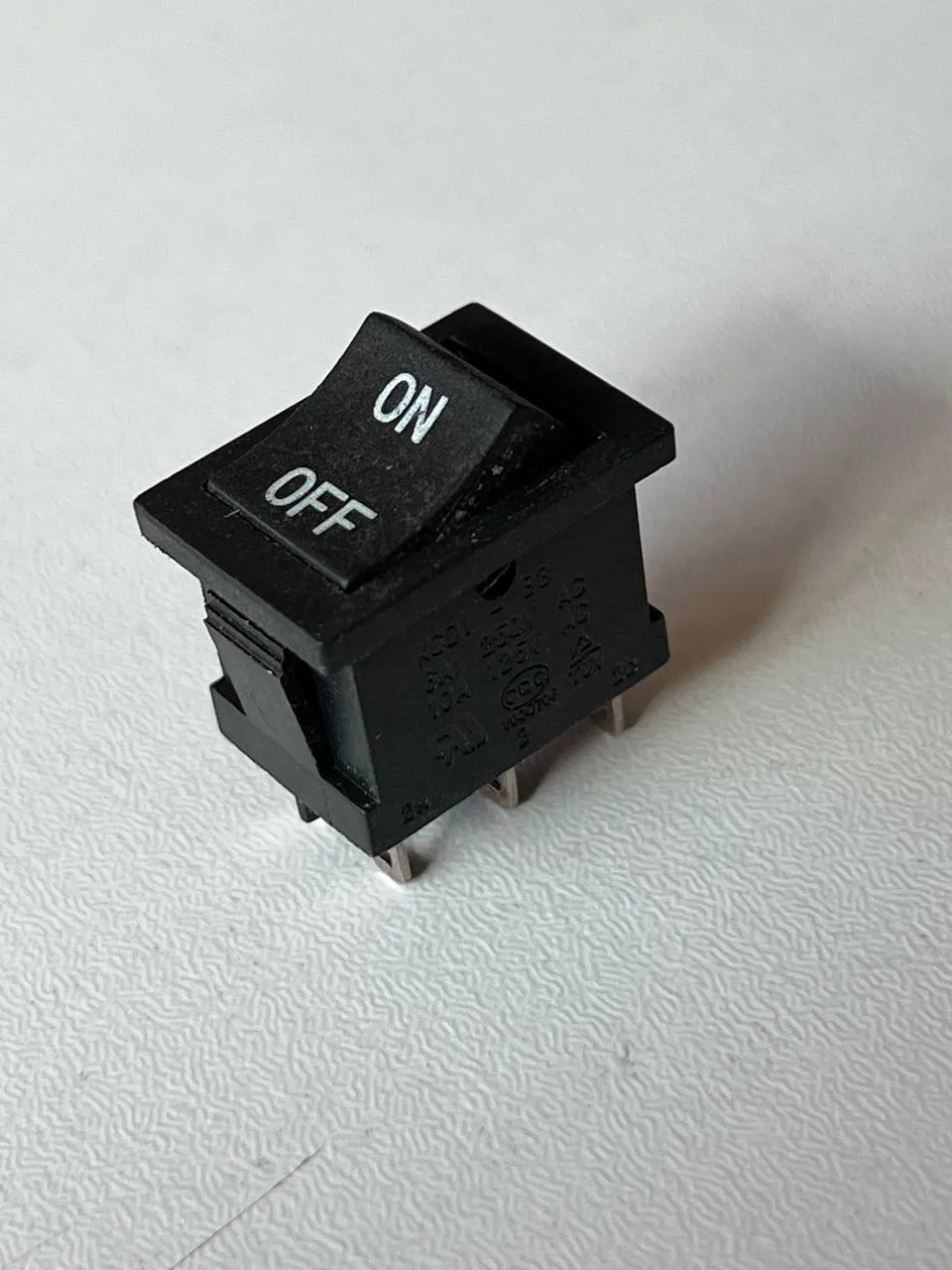 کلید راکر 6 پایه